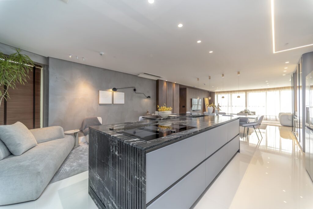 yatchouse_t2_3001-187